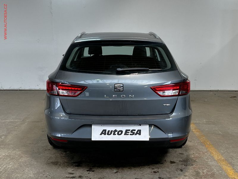 Seat Leon (2016) 1.4 TSi, Style, LED, panor - fotka 5 z 16