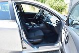 Mazda 3 1,6 16V SPORT,1.M,KRÁSNÁ! - náhled 14