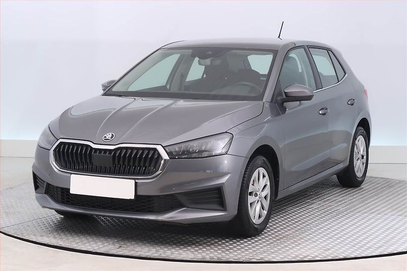 Škoda Fabia (2022) Ambition 1.0 TSI, Tempomat - fotka 2 z 17