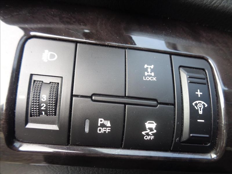 Kia Sorento 2,2 - fotka 18 z 19