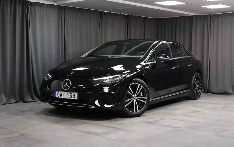 Mercedes-Benz EQE 300 Electric Art 98kWh Kamera  - fotka 1 z 23