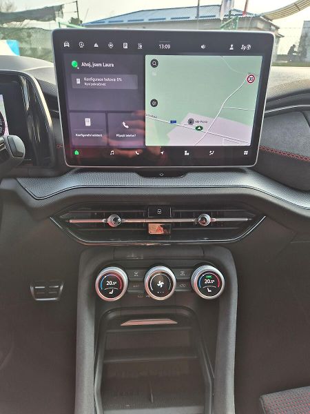 Škoda Kodiaq RS 2,0 TSI 195kW DSG 4x4, weba - fotka 21 z 34