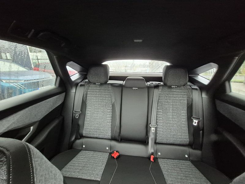 Peugeot 3008 (2026) ALLURE Hybrid 145 e-DCS6    - fotka 19 z 23