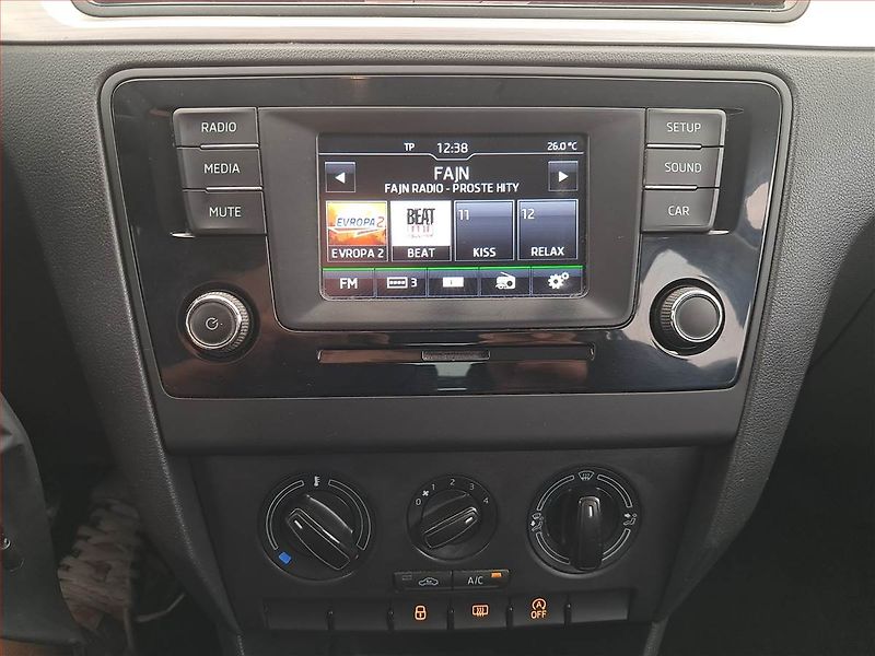 Škoda Rapid (2014) 1.2 TSI, ČR,1.maj, Tempomat - fotka 12 z 16