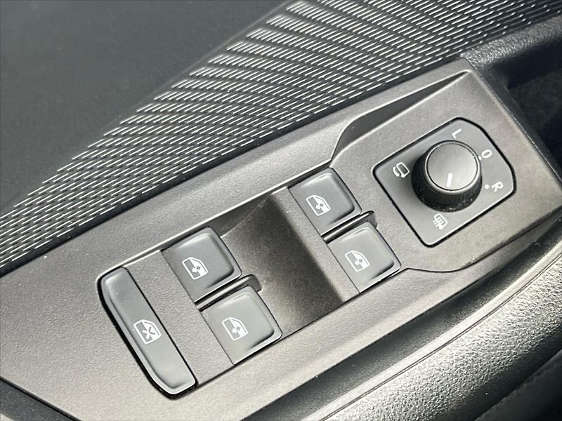 Škoda Octavia 1,5 TSi 110kW e-TEC 7DSG STYLE - fotka 20 z 30