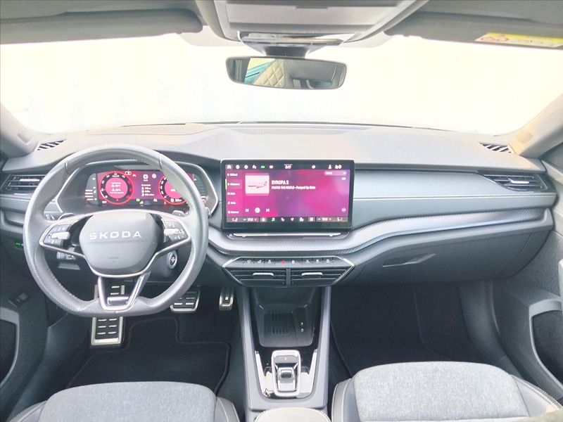 Škoda Octavia 2,0   2,0 TDI 110 KW DSG SPORT - fotka 4 z 36