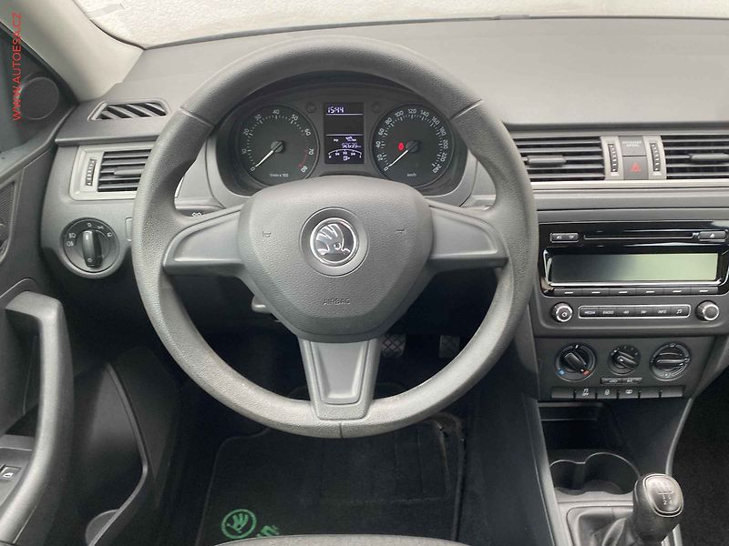 Škoda Rapid (2015) 1.2 TSi, Active - fotka 11 z 15