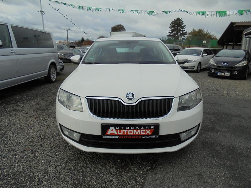 Škoda Octavia (2016) 2.0 TDI-DIGIKLIMA-VYH.SEDADLA - fotka 2 z 11