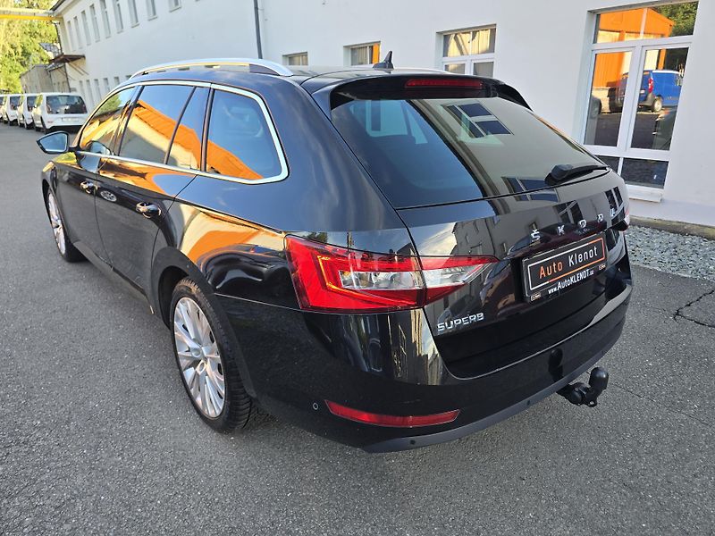 Škoda Superb 2,0 TDI DSG STYLE VIRTUAL NAVI - fotka 5 z 51