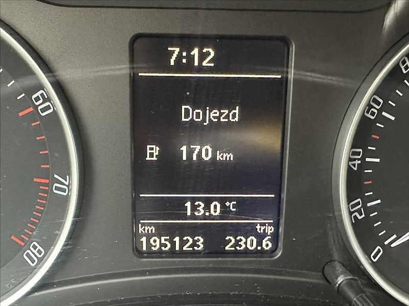 Škoda Octavia 1,8 TSI 152PS  II FL Family - fotka 30 z 44