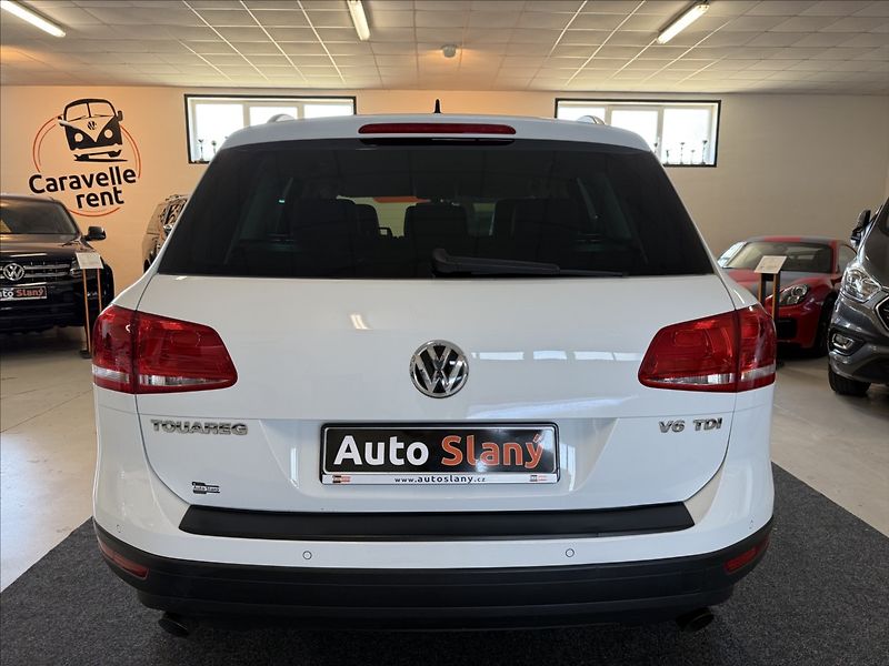 Volkswagen Touareg 3,0 TDI kůže,tažné,po servisu! - fotka 8 z 24