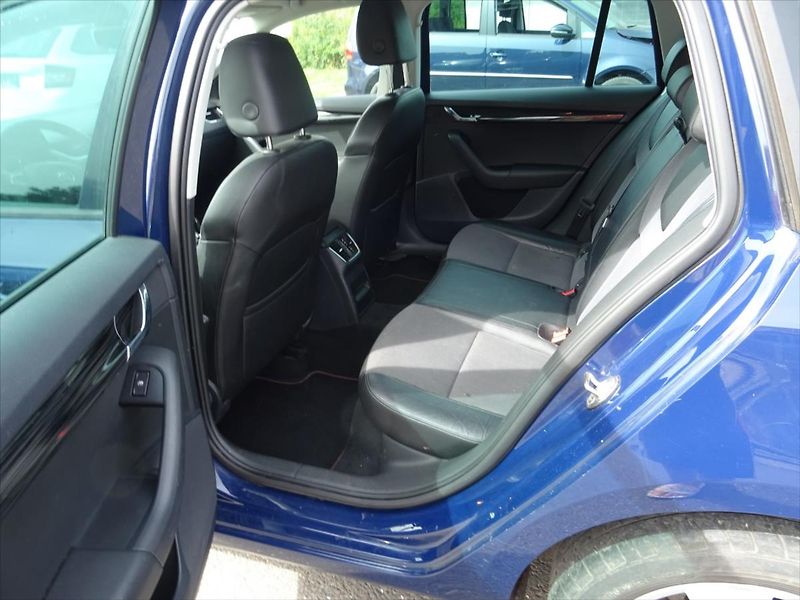 Škoda Octavia 1,5 TSi 110 kW - fotka 13 z 22