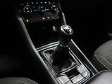 Škoda Karoq 1,5 TSI ČR 1. MAJ NAVI 2x ALU - náhled 30