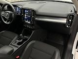 Volvo XC40 T3 MOMENTUM AUT 1. maj. - náhled 22