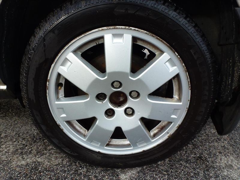 Ford Mondeo 2,5 i V6 24V Ghia Automat - fotka 39 z 49