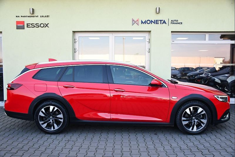 Opel Insignia 2.0CDTi COUNTRY TOURER 4X4 ČR - fotka 13 z 45