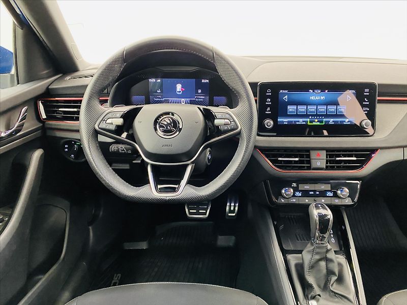 Škoda Scala 1,0 TSI 85kW DSG Selection - fotka 10 z 28