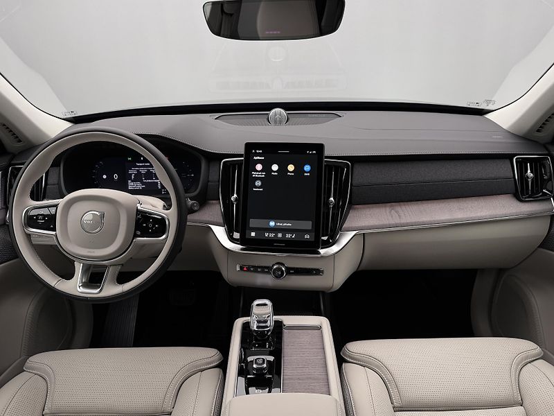 Volvo XC90 (2026) T8 AWD RECHARGE BRIGHT PLUS 7m - fotka 2 z 29