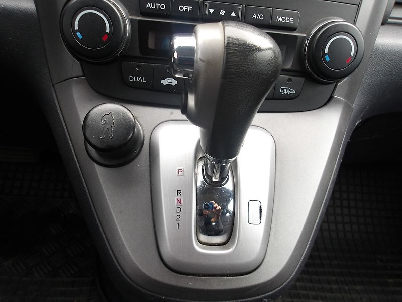 Honda CR-V 2,0i LPG+BENZIN AUTOMAT ! - fotka 15 z 32