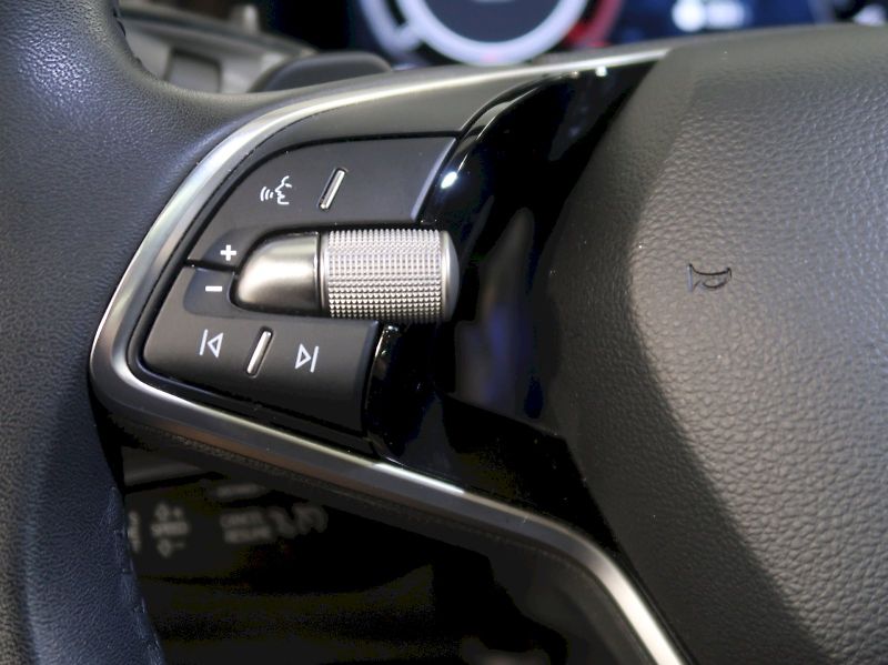 Škoda Superb (2024) SELECTION 2.0TDI 110KW DSG PAN - fotka 21 z 43