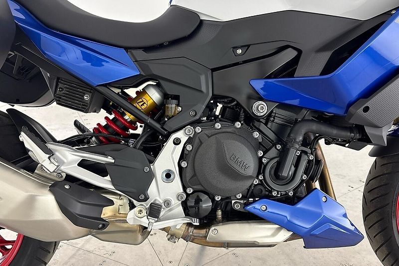 BMW MOTO F 900 XR - fotka 5 z 14