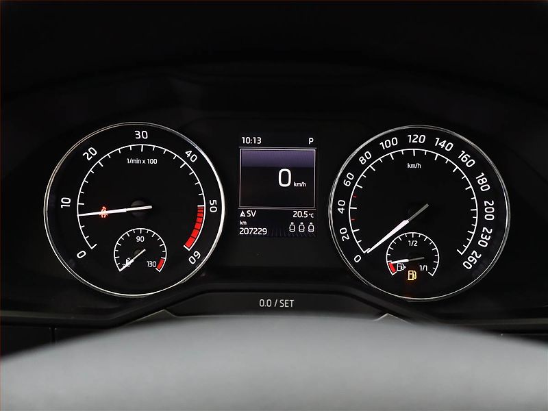 Škoda Superb (2016) Style 2.0 TDI, Automat - fotka 9 z 24