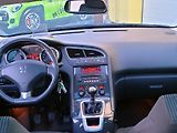 Peugeot 5008 1,6THP SW *DIGIKLIMA* - náhled 37