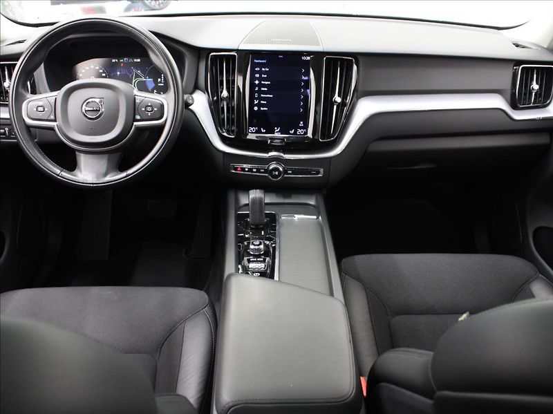 Volvo XC60 2,0 T6 AWD 340k.Pano.H/K.Paměť - fotka 8 z 27