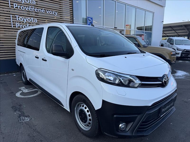 Toyota ProAce Verso 2,0 KOMBI L2 - fotka 14 z 17