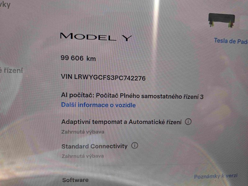 Tesla Model Y (2023) RWD LED ACC 19ALU NAVI SOH 91% - fotka 14 z 17