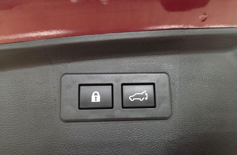 Subaru Outback 2.5i 4WD Comfort - fotka 10 z 11