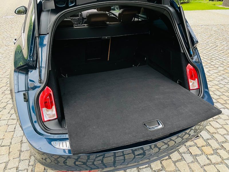 Opel Insignia 2.0CDTi 4x4 AUTOMAT SERVISKA - fotka 21 z 53