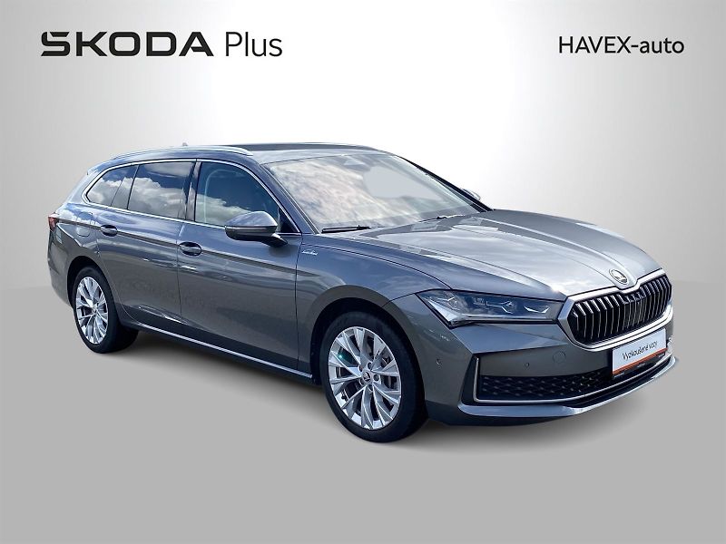 Škoda Superb (2025) Combi 2.0 TDI 4x4 DSG L&K - fotka 41 z 42
