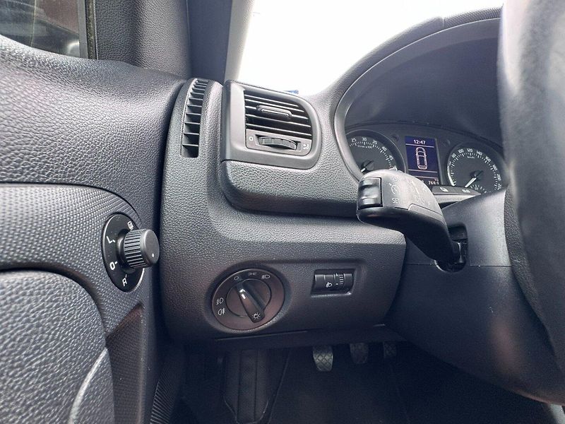 Škoda Roomster (2012) SCOUT 1,6 TDI 66 KW BELGIE STK - fotka 25 z 50