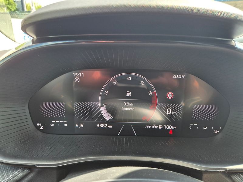 Škoda Fabia 1,0 TSI 85kW Top Selection, zá - fotka 13 z 27