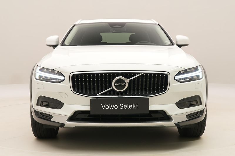 Volvo V90 CC B4 AWD PLUS AUT - fotka 16 z 56
