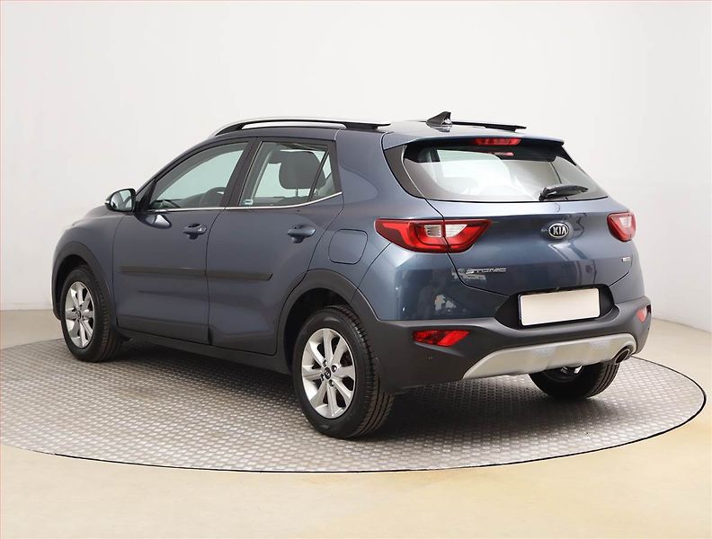 Kia Stonic (2019) 1.0 T-GDI, Automat, ČR,1.maj - fotka 4 z 24