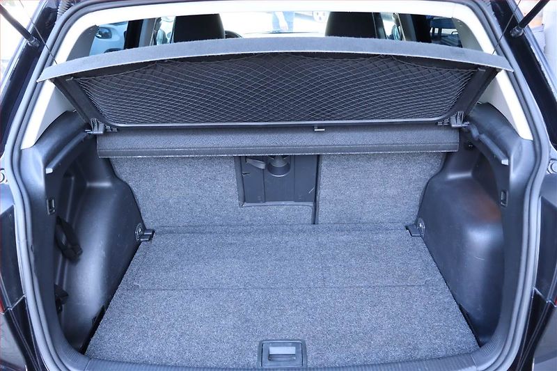 Volkswagen Golf Plus (2010) 1.6 TDI, Tempomat - fotka 14 z 19
