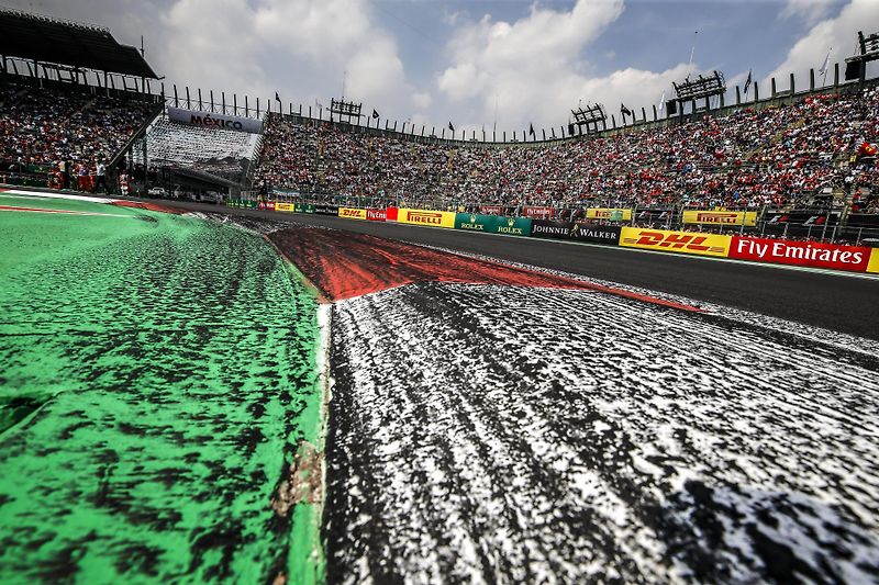 44 Lewis Hamilton (GBR, Mercedes AMG Petronas F1 team)