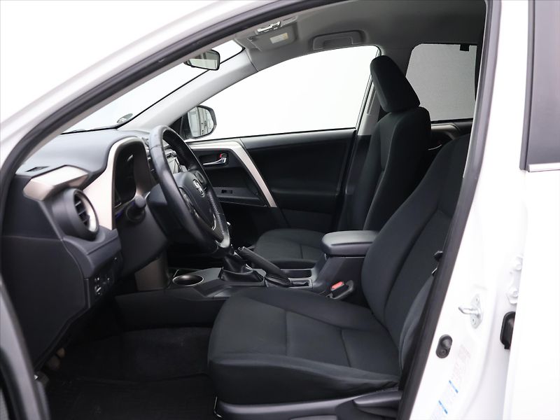Toyota RAV4 2,0 VVT-i 4x4 Comfort - fotka 10 z 26