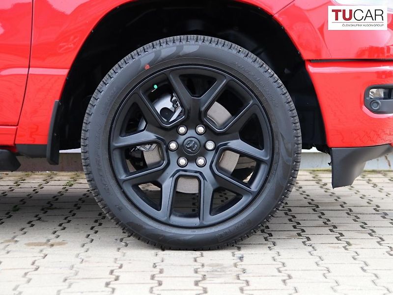RAM 1500 (2024) Laramie G/T 5.7 HEMI E-Torque  - fotka 10 z 46
