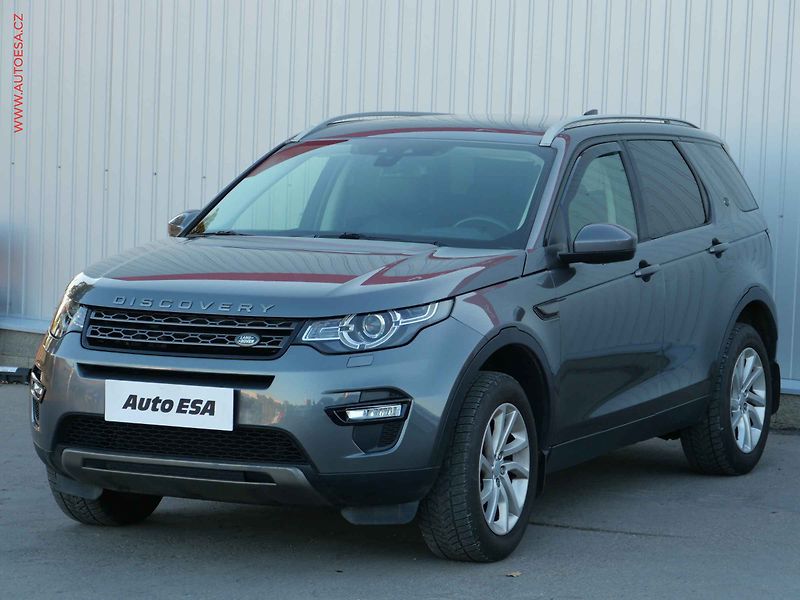 Land Rover Discovery (2017) 2.0 TD4 4x4, AT, navi, bixen - fotka 3 z 23