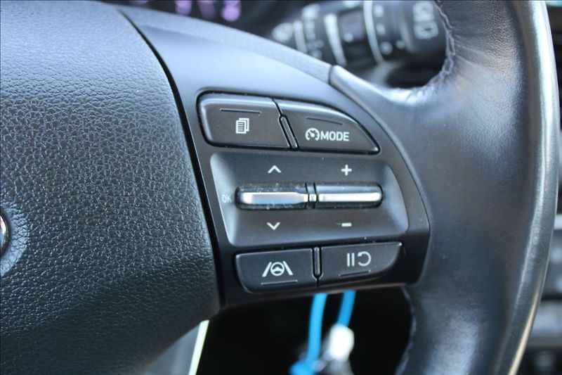 Hyundai i30 1,0 T-GDI  COMFORT, DPH, ČR - fotka 24 z 35