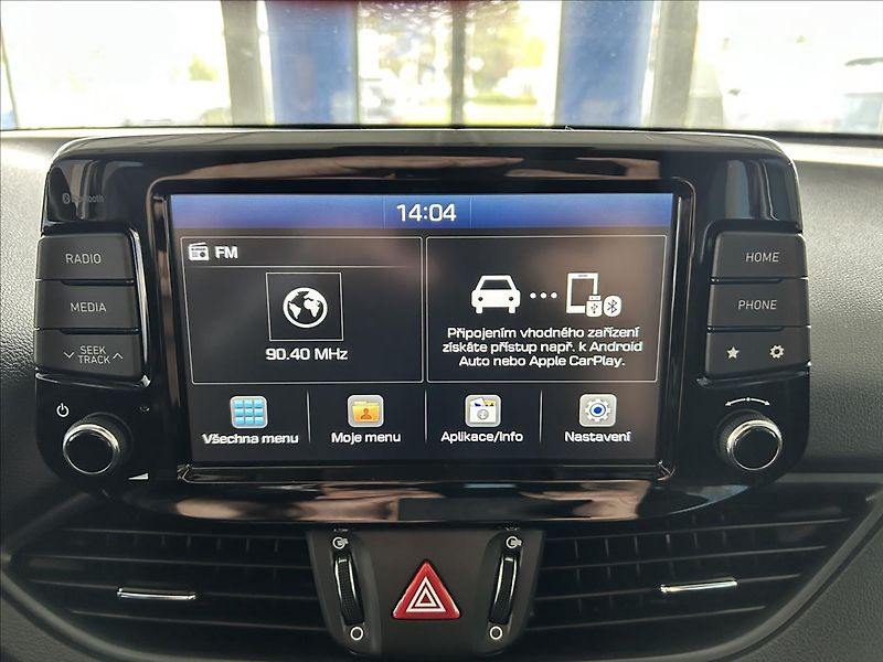 Hyundai i30 1,0   TGDI 88kW,FASTBACK,ČR,1. - fotka 14 z 22