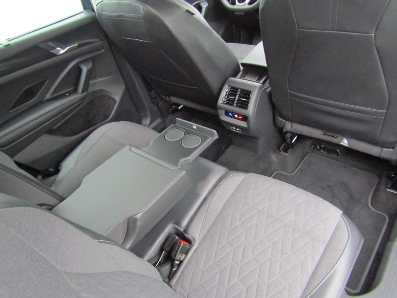 Volkswagen Tayron (2025) 2.0 TDI 142KW DSG 4x4 - 7 míst - fotka 26 z 30