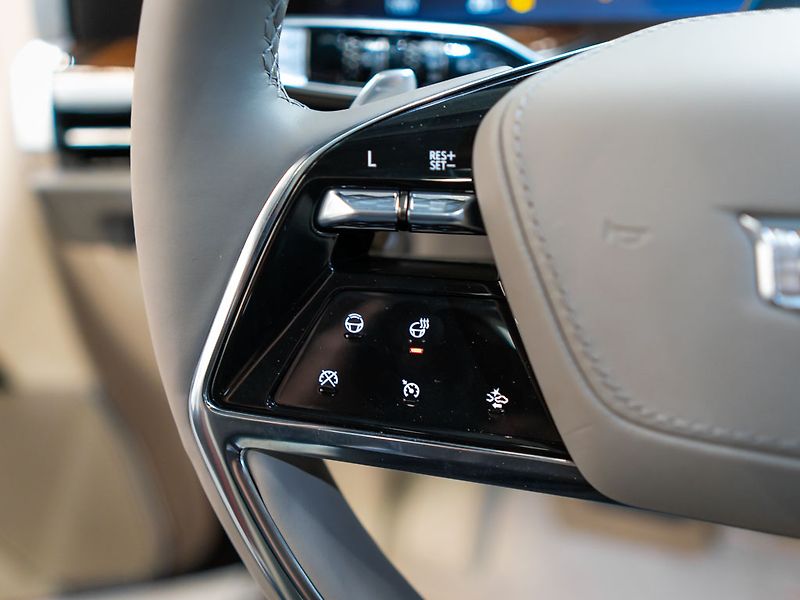 Cadillac Escalade (2026) 6.2 Premium Lux Platinum 2026 - fotka 21 z 50