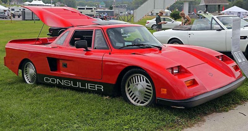 Od bizarních pokusů k docela úspěšnému supersportu. Znáte americký Mosler?