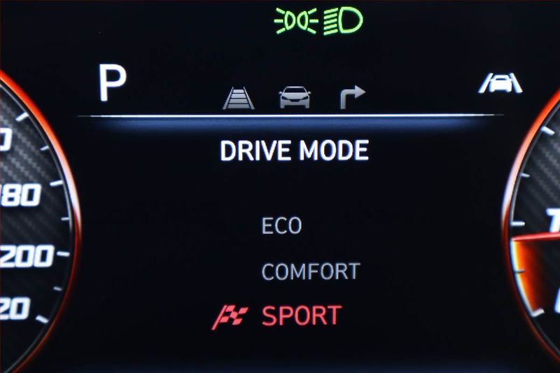 Hyundai i20 (2022) N Line + 1.0 T-GDI, Automat - fotka 20 z 26