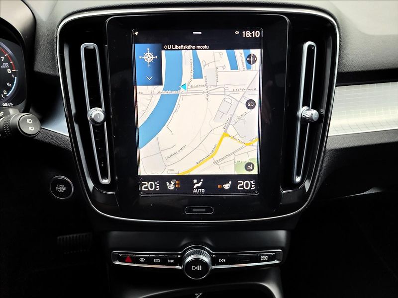 Volvo XC40 T5 Recharge,Inscription,Led - fotka 23 z 48
