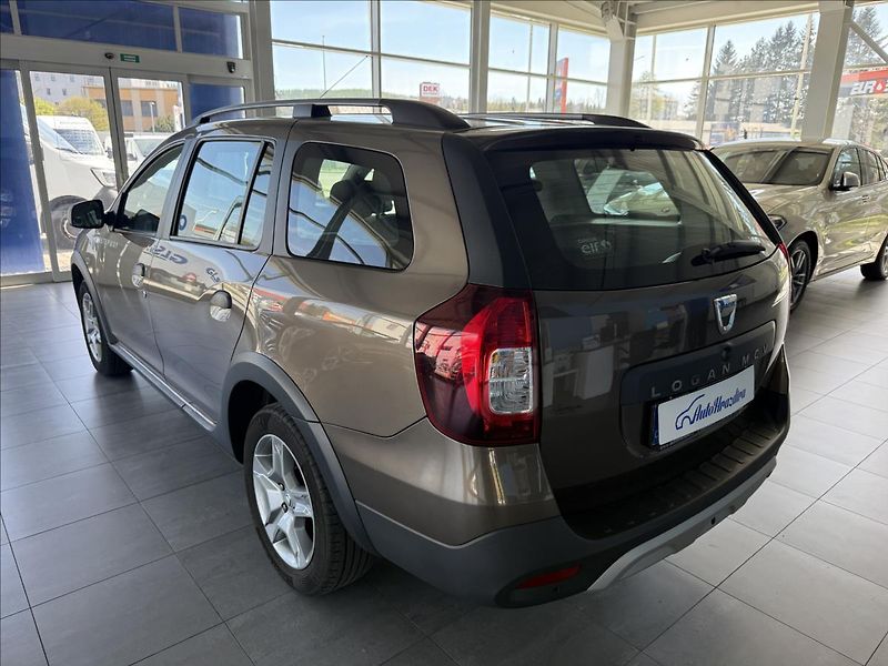 Dacia Logan 0,9   66kW,STEPWAY,1.MAJITEL - fotka 4 z 23